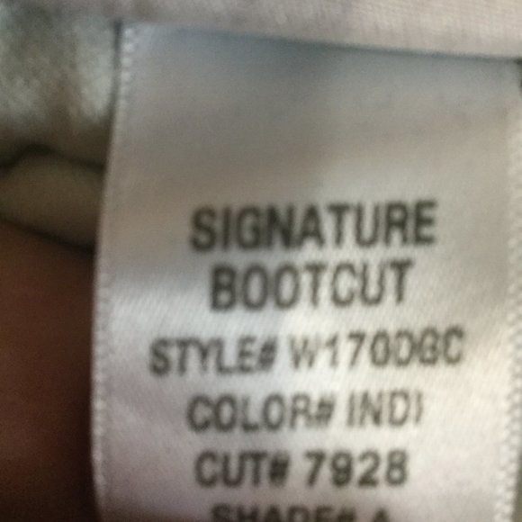 NWT Hudson Signature bootcut jeans say size 32" waist - Picture 10 of 10